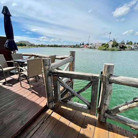 Apartament Bungalov Na Vode - Lobster Senec Zewnętrze zdjęcie