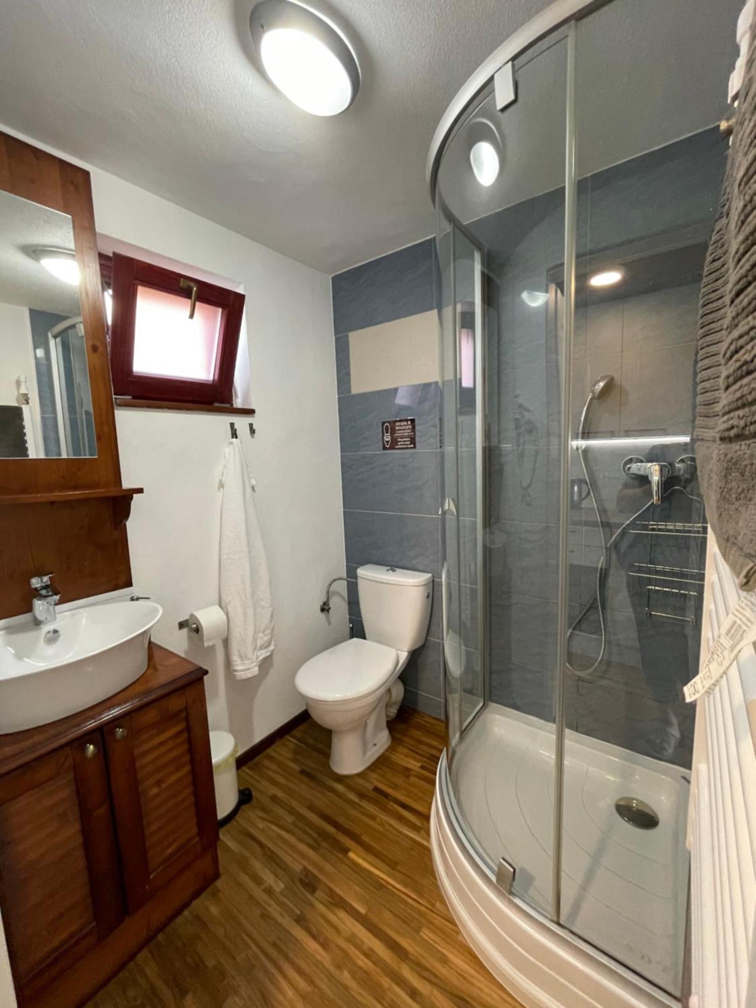 Apartament Bungalov Na Vode - Lobster Senec Zewnętrze zdjęcie